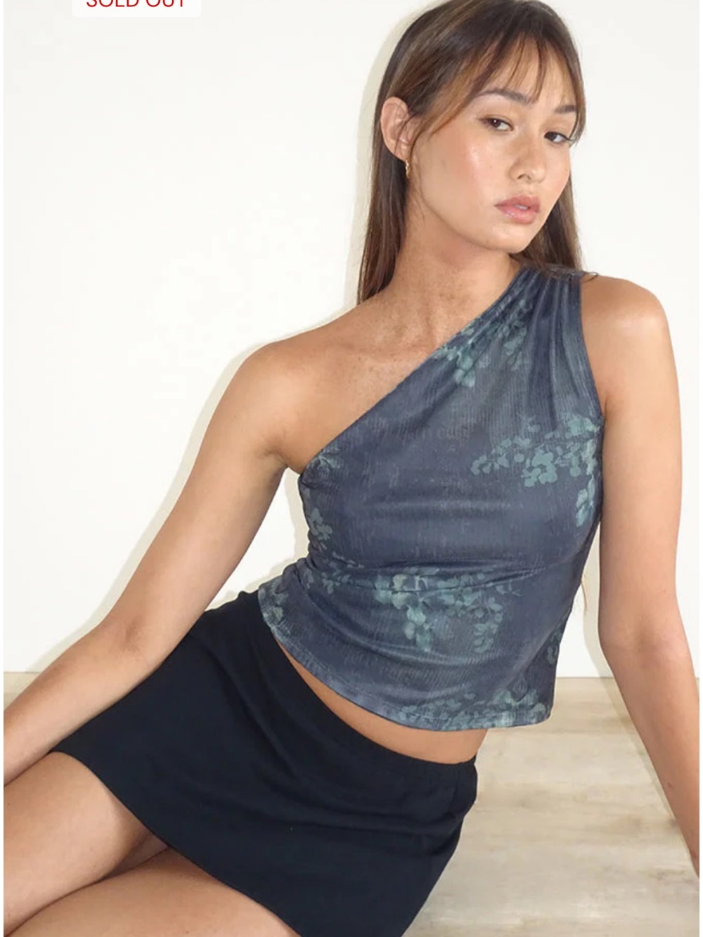 motel rocks Derse One Shoulder Top In Faded Botanical Green